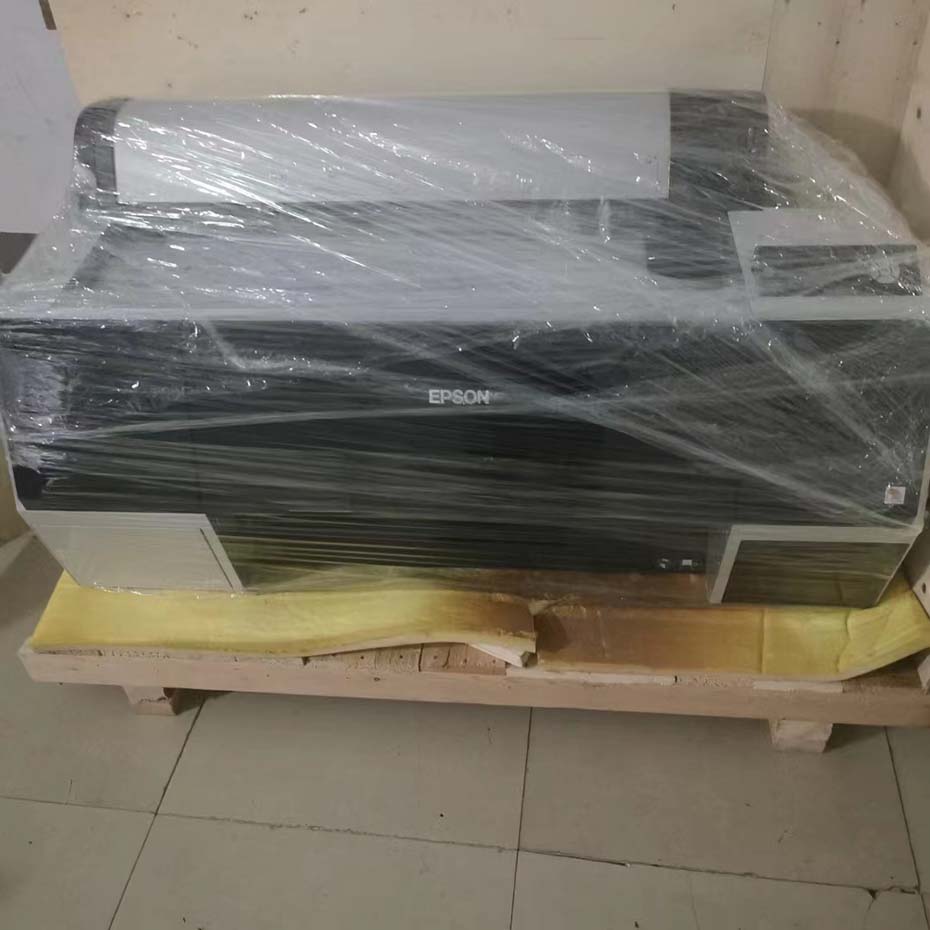 菲林打印機打包發貨遠程安裝